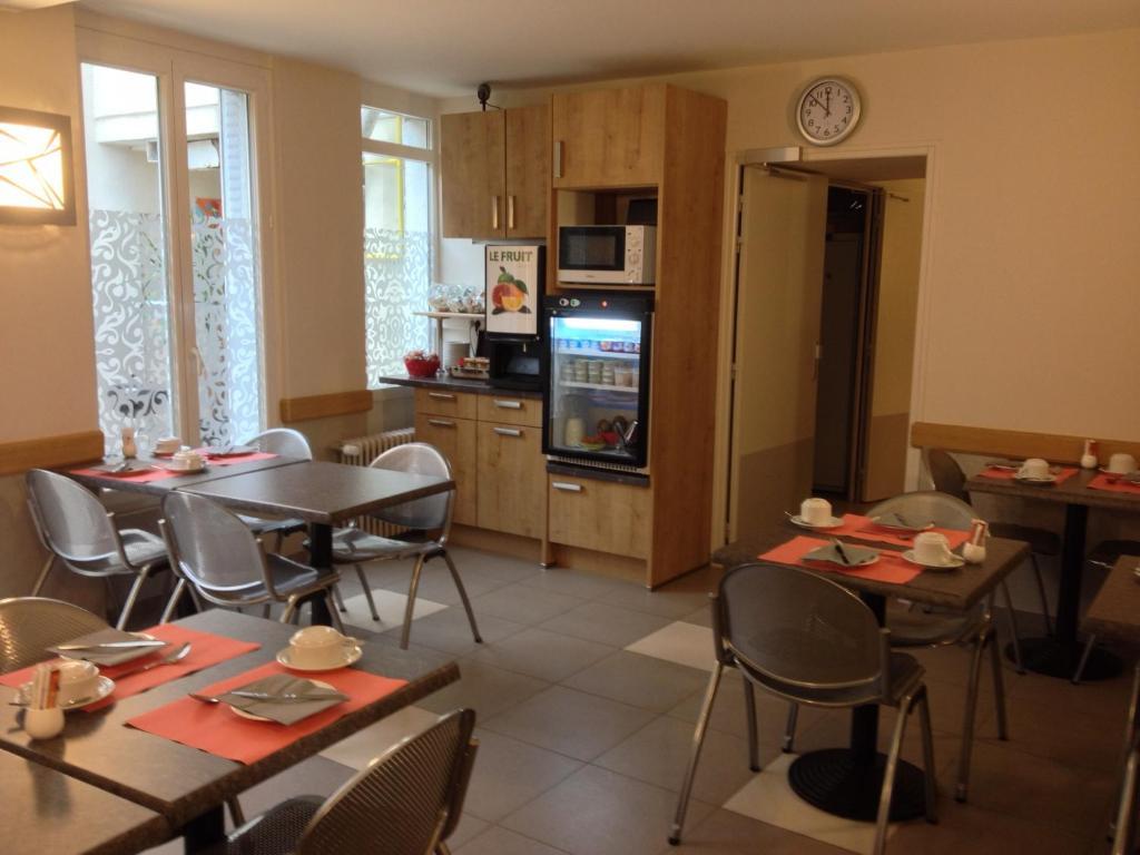 Hotel Saint Jean Bourges Exterior foto